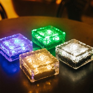 Luz LED IP65 con Forma de Cubo de Hielo, para Exteriores, Jardín, Césped, Escaleras, Decoración de Paisajes, Luz Ambiental Solar - Product Image 6