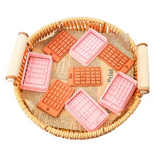 Moule à biscuits 3D pour touche de <span class=keywords><strong>guitare</strong></span>, motif musical de dessin animé, tampon en argile DIY - Product Image 1