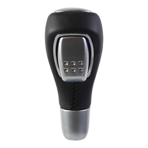Pommeau de levier de vitesse automatique Renault en cuir ergonomique pour Megane Mk3 Fluence Laguna Mk3 - Product Image 2