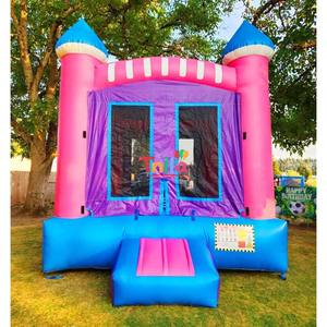 Château gonflable commercial en PVC pour la location événementielle - Product Image 1