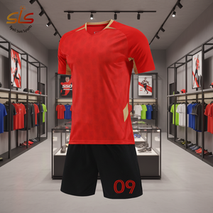 طقم تدريب كرة قدم بتصميم كلاسيكي فاخر، قميص كرة قدم قابل للتنفس مع تطريز وطباعة حرارية قابلة للتخصيص - Product Image 1