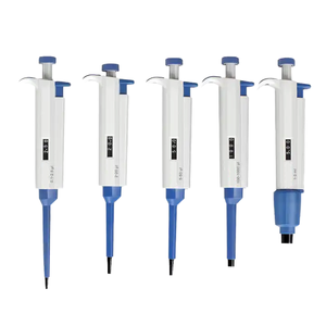 Micropipette en plastique XZ LAB 0,1-1000 µl, volume réglable, usage automatique en laboratoire, FC 74-40, garantie de 2 ans, Zhejiang Chine OEM/ODM - Product Image 1