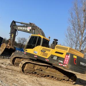 Excavatrice <span class=keywords><strong>Volvo</strong></span> 380 d'<span class=keywords><strong>occasion</strong></span>, flèche renforcée, force de 242,7 kN pour mine de roche dure, garantie principale d'un an, prête à être expédiée sur les sites miniers - Product Image 1