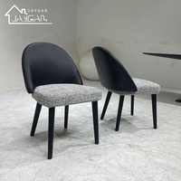 Chaises de salle à manger confortables de style italien, chaises de restaurant modernes, lot de 6, vente en gros, chaises latérales rembourrées en cuir, lin et tissu sur mesure