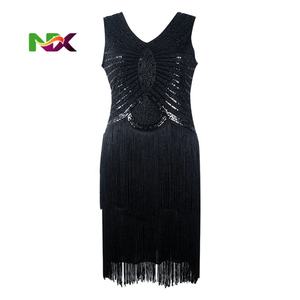 <span class=keywords><strong>Robe</strong></span> <span class=keywords><strong>Vintage</strong></span> Illusion sans Manches en Cachemire Diamanté <span class=keywords><strong>1920</strong></span>, Coupe A-Line Midi, Ornée de Paillettes et de Perles Faits Main avec Pompons – Collection Printemps 2019, Article Tendance - Product Image 4