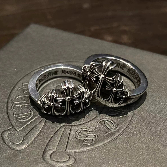 CH High-End Crown & Cross Ring | Unisex Punk Retro Style | Versatile Fashion Statement Band for Couples