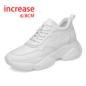 Chaussures de sport décontractées pour hommes, style coréen, à semelle épaisse, blanches, en cuir de vachette avec doublure en maille, baskets à talon intérieur type « Daddy » - Product Image 1