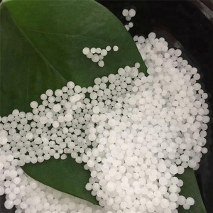 Fertilizzante Urea 46-0-0 di Alta Qualità, Prodotto Agrochimico Molto Richiesto, Urea 46% Azoto, Granulare ad Alto Contenuto di Azoto - Product Image 1