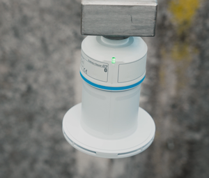 Sensor de Radar de Tiempo de Vuelo IP67 E+H Micropilot FMR30B 80GHz para Medición de Nivel Sólido Básico con Precisión de 2mm - Product Image 3