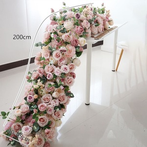 Chemin de table en roses artificielles violettes pour la décoration de mariage, banquet ou scène - Product Image 4