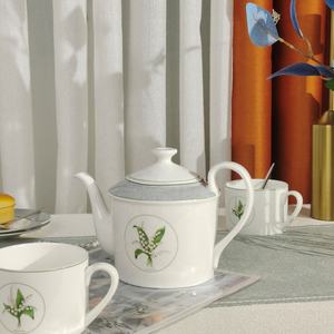 Juego de Café de Lujo Serie Suzuki, Tazas y Platillos de Porcelana Fina para Té de la Tarde, Juego de Tazas y Platillos - Product Image 4