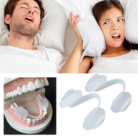 Tapis de dents en silicone Protège-dents dentaire souple Protecteur d'attelle de dents universel Empêcher le ronflement pour le grincement des dents la nuit
