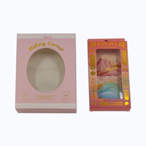 Boîte à fenêtre rose personnalisée Vanguished, ouverture ovale en PVC transparent, estampage à chaud doré, carton <span class=keywords><strong>SBS</strong></span> 350 g/m² pour cadeau Master Pro - Product Image 1