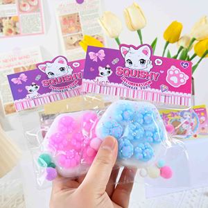 Squishies ultra-doux anti-stress en forme de patte de chat, mignons et de haute qualité, pour jeunes, disponibles en gros pour l'exportation - Product Image 3