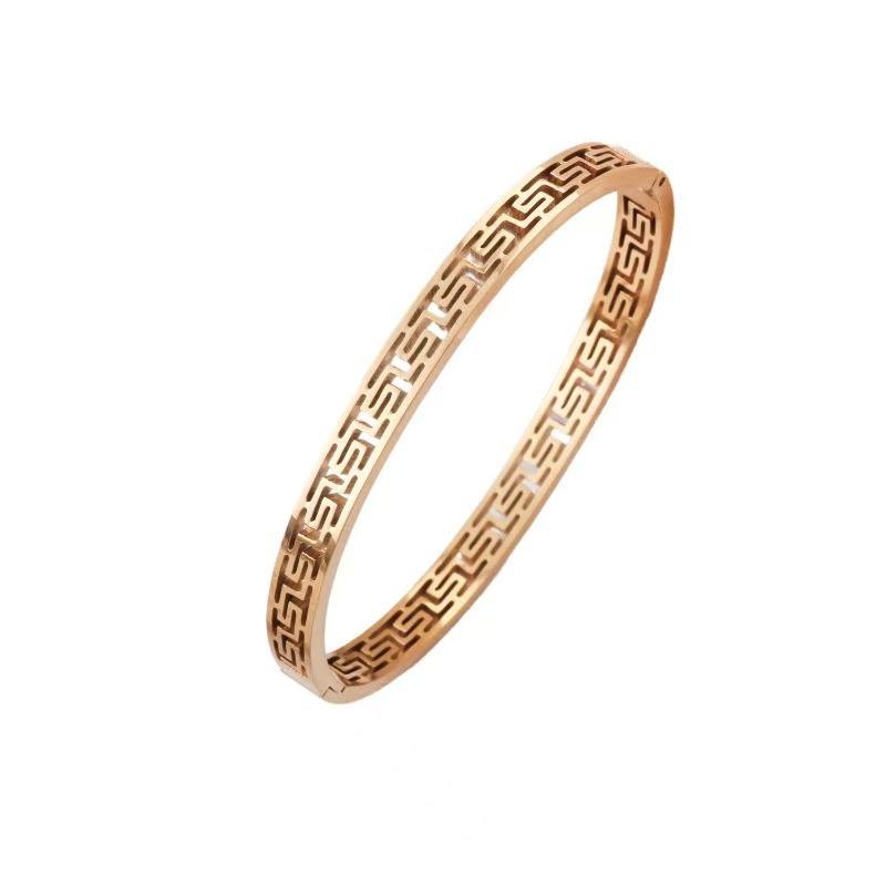 ลวดลายทอง