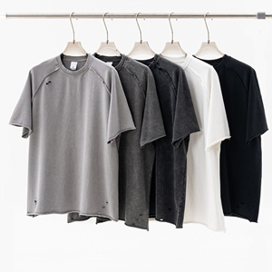 เสื้อยืดผู้ชายแบบใหม่ปี2025เสื้อยืดผ้าคอตตอนซักแบบมีรอยจีบผ้าคอตตอน100% 330GSM ออกแบบโลโก้ได้ตามต้องการ - Product Image 1