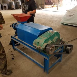 Bricchettatrice Usata per Segatura di Legno, Paglia e Fieno in Vendita Sud Africa - Product Image 5