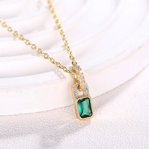 Collana con Ciondolo Geometrico Quadrato per Donne, Elegante Accessorio per Abiti da Sera, Gioiello alla Moda, Idea Regalo - Product Image 2