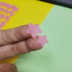 Parches Hidrocoloides para el Acné con Formas Encantadoras, Diseño de Estrella de Cinco Puntas y Corazón, Adhesivos de Protección, Herramienta para el Cuidado de la Piel para Deportes al Aire Libre, Personalizables - Product Image 2