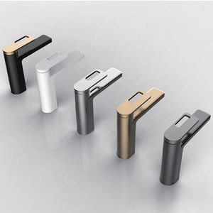 Keran Wastafel Mewah yang Dapat Disesuaikan, Keran Air Wastafel Kuningan untuk Proyek Kamar Mandi Hotel - Product Image 2