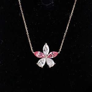 Pendentif en diamant cultivé en laboratoire de qualité supérieure pour femmes, chaîne en or, or rose, or blanc, argent, bijoux élégants et raffinés - Product Image 3