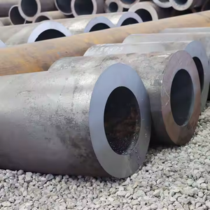 Труба бесшовная из углеродистой стали горячей прокатки <span class=keywords><strong>ASTM</strong></span> A106/AISI 1020, класс прочности SCH40, для применения в нефтегазовой промышленности, длиной 6м и 12м в наличии - Product Image 2