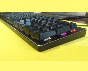 Новейшая Проводная RGB подсветка Механическая игровая клавиатура красный переключатель 107 клавиши со светодиодной подсветкой механическая клавиатура геймера - Product Image 3
