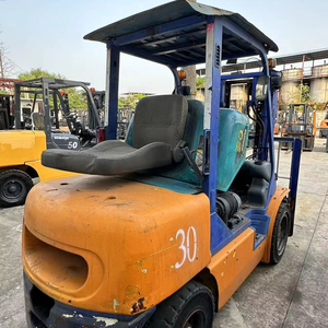 100% Original Japan Komatsu FD30 2.5 Ton 3 Ton 5 Ton <b>Used</b> Diesel Forklift Two Stage Mast 3254mm Fork Length Good Price Sale - Product Image 1