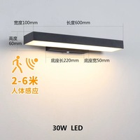 Applique murale extérieure moderne à LED étanche IP65 12W 18W 30W en aluminium avec détecteur de mouvement PIR style européen en polycarbonate