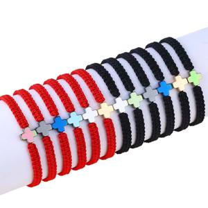 Bracelet en <span class=keywords><strong>hématite</strong></span> tissé à la main, réglable, avec croix chrétienne en acier inoxydable, bracelet porte-bonheur en cordon rouge, cadeau - Product Image 4
