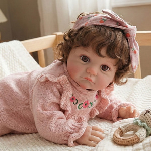 Muñeca Reborn de 24 Pulgadas, con Pintura 3D de Múltiples Capas, Venas Visibles, Muñecas Reborn de Silicona de Alta Calidad para Niñas - Product Image 4