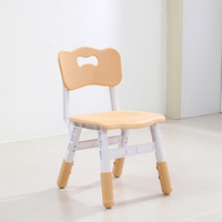 Meubles de conception moderne multicolores bon marché Activité pour enfants Table en plastique réglable 60*60cm 4 chaises