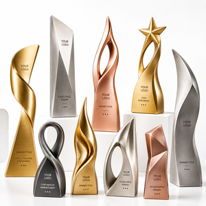 Fournisseur de trophées en gros, récompenses personnalisées en métal pour les cérémonies d'entreprise, les compétitions de clubs et les cadeaux d'équipe - Product Image 1