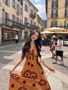 <span class=keywords><strong>Robe</strong></span> midi bohème à imprimé floral orange - <span class=keywords><strong>Robe</strong></span> longue sans manches à bretelles spaghetti et col en V pour le style urbain estival et les vacances - Product Image 4