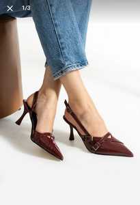 รองเท้าส้นสูงผู้หญิง หนังแก้วสีดำ สายรัดคู่ ประดับหัวเข็มขัด ไซส์ 36-40 ผลิตในตุรกี - Product Image 2