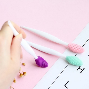 Brosse exfoliante pour les lèvres en silicone double face, applicateur doux pour un aspect des lèvres plus pulpeux, plus lisse et plus volumineux - Product Image 4