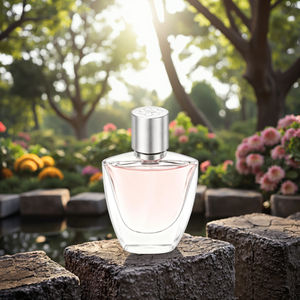 030 Huile de <span class=keywords><strong>parfum</strong></span> florale fruitée écologique de haute qualité pour femmes 50 ml Vaporisateur longue durée Moderne Luxueux Utilisation quotidienne - Product Image 4