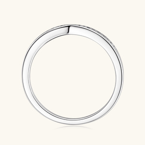 <span class=keywords><strong>Anello</strong></span> <span class=keywords><strong>da</strong></span> Donna in <span class=keywords><strong>Argento</strong></span> 925 con Moissanite VVS GRA <span class=keywords><strong>da</strong></span> 0,066ct, Design Minimalista con Micro Incastonatura, Vendita all'Ingrosso - Product Image 5