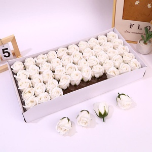 Jabón de Rosa Artificial, Venta al por Mayor de Fábrica, Hecho a Mano, 50 Piezas/Caja, Flores Artificiales de 3 Capas, Rosas Decorativas Económicas para el Hogar y Bodas - Product Image 5