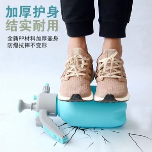 ขวดสเปรย์แรงดันมือแบบ 2 ลิตร ทำจากพลาสติก สำหรับรดน้ำต้นไม้และดูแลพืช - Product Image 2