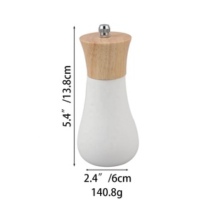 Madera de Acacia fuerte y sostenible, estos molinos de especias son un juego de molinillo de sal y pimienta de madera extra duradero - Product Image 6