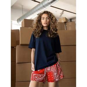 Pantalones Cortos Deportivos Personalizados para Hombre, con Estampado de Bandana, de Secado Rápido, para Baloncesto, Correr, Ropa Urbana, con Cordón en la Cintura, Rojos - Product Image 4