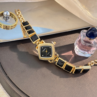 Bracelet de montre décontracté pour femme LP81 avec cadran simple en alliage, orné de strass et de diamants carrés, mouvement à quartz
