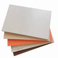 Panneaux MDF 4x8 de différentes couleurs, 3mm-18mm, panneaux stratifiés modernes en fibre de bois mélaminée de qualité E1 pour meubles