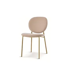 Dining Chair Modern Luxury & Kitchen Furniture Wrought IronとCasters Wooden Classic Leather Design White Home Furniture