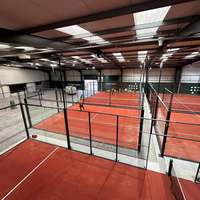 Terrain de padel panoramique QJIN à cadre renforcé, best-seller, avec structure en acier galvanisé à chaud – Constructeur de terrains de padel