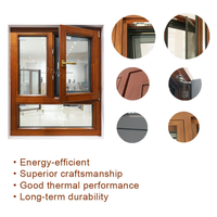 Fenêtre fixe en composite bois-aluminium, triple vitrage isolant, isolation thermique, insonorisation, économie d'énergie, villa de luxe
