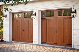 <span class=keywords><strong>Porte</strong></span> <span class=keywords><strong>de</strong></span> <span class=keywords><strong>garage</strong></span> <span class=keywords><strong>enroulable</strong></span> en bois massif design moderne Surface finie à isolation thermique Taille standard bon marché pour les villas - Product Image 6