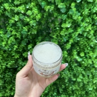 Nettoyant d'hygiène féminine de marque privée à base de plantes, noix de coco soin féminin huile de yoni vente en gros sérum de soins intimes Ph équilibré huile de vagin