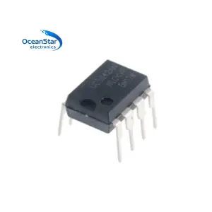 UC3842AN UC3843AN UC3844AN UC3845AN UC3842 bn uc3843 bn uc3844 bn uc3845 bn PWM controller di modulazione di larghezza di impulso UC3842 SMD SOP8